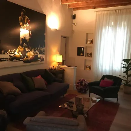 Chic Nel Cuore Dell'isola Milano
